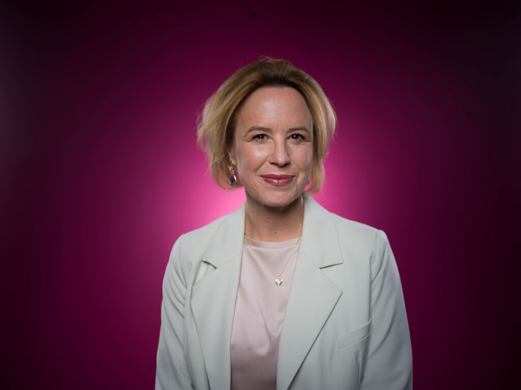 Julia Becker